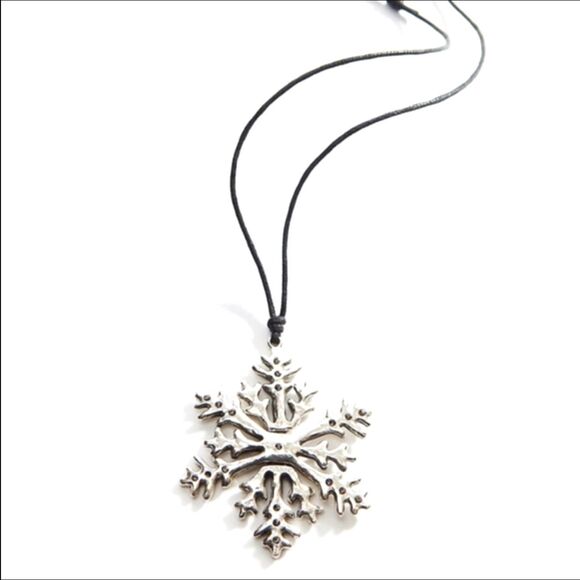 J. Jill Snowflake Necklace Earrings Silver Tone Shimmering Pave Accent Holiday - Picture 10 of 15